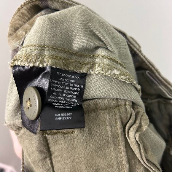 Sanctuary Palmer Cigarette Chino Pant in Mineral Camo Green Camouflage size 28 - Picture 4 of 7